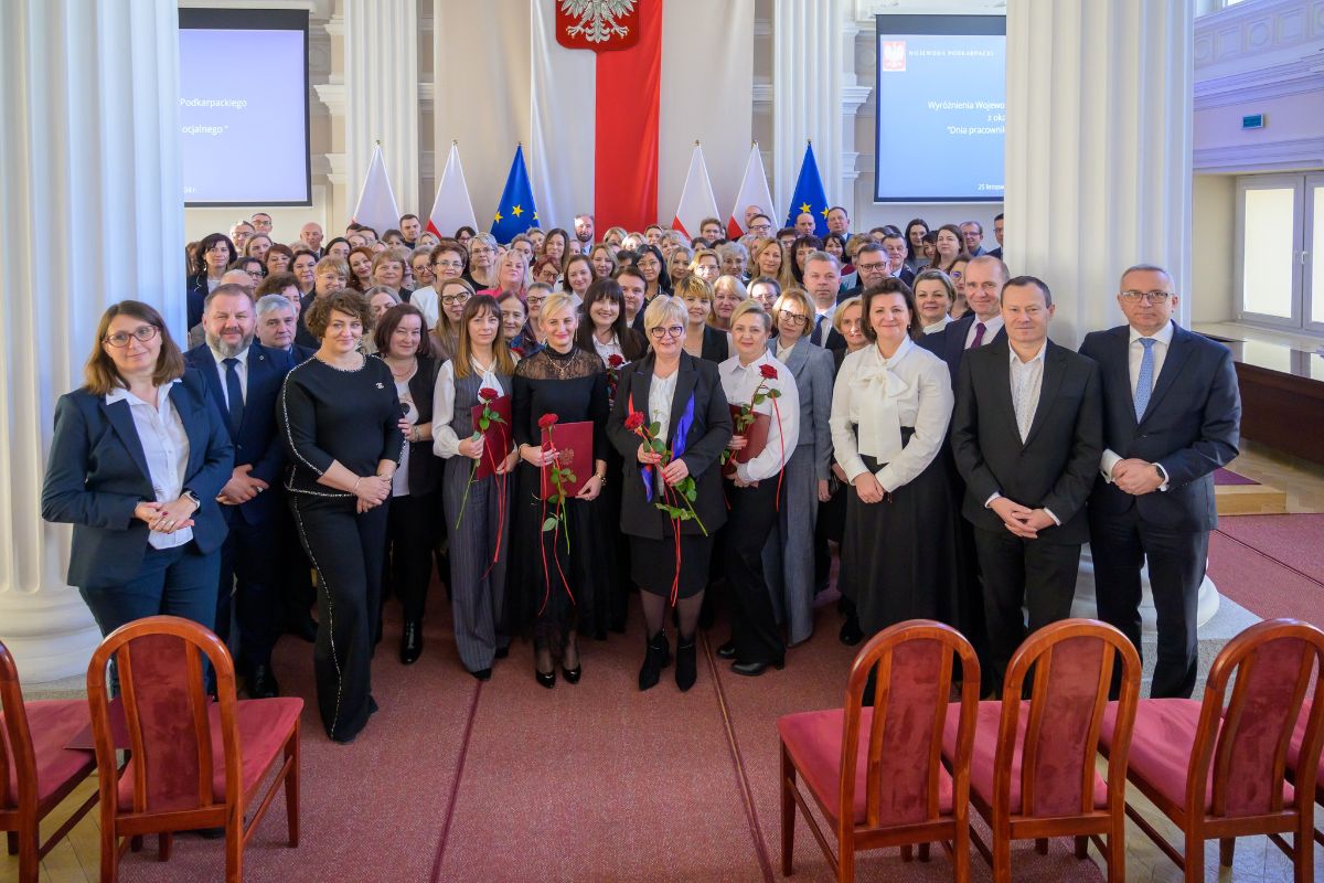 Zdjęcie: Wyróżnienia Wojewody Podkarpackiego