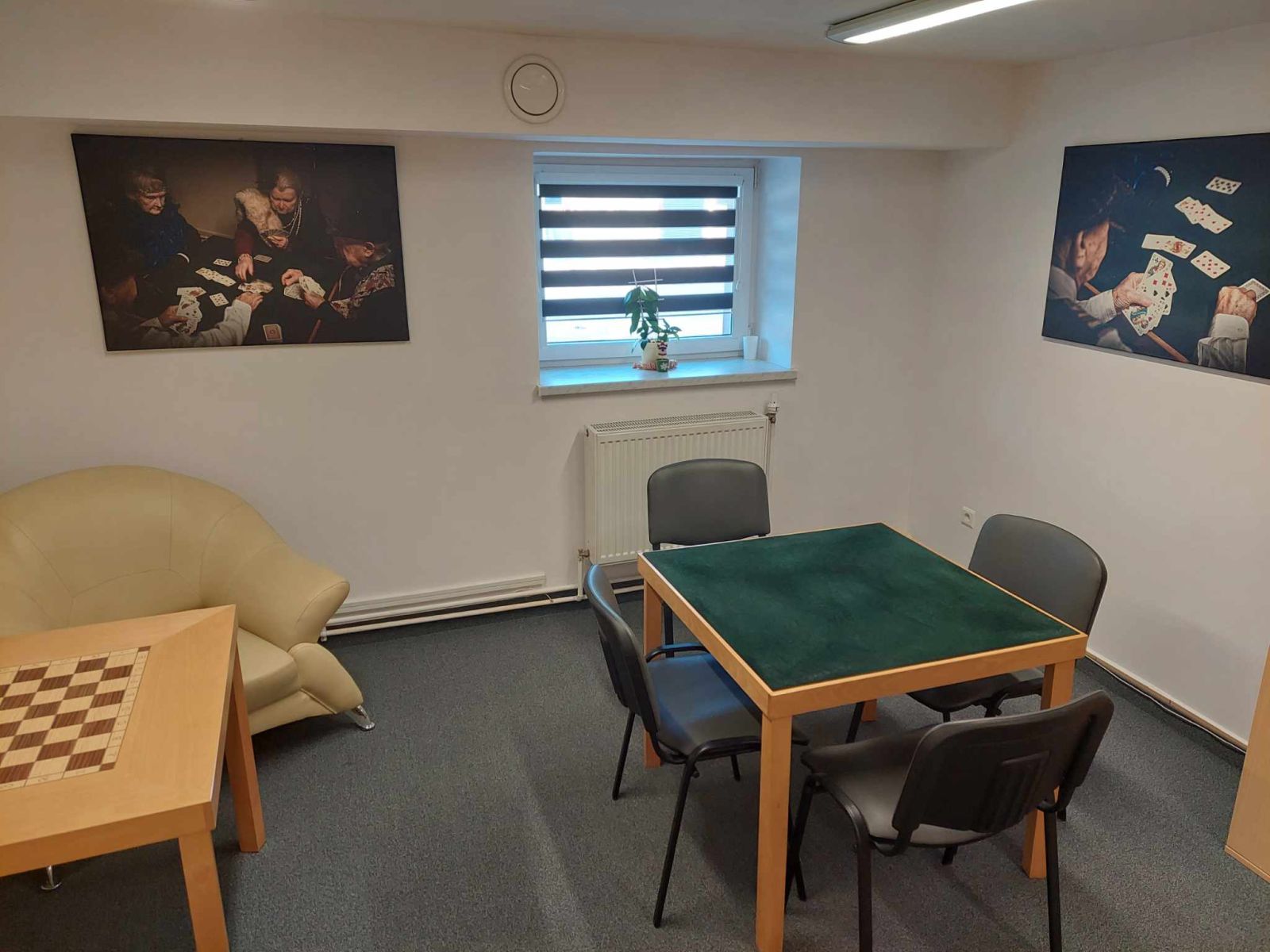 Zdjęcie: Pomieszczenie klubowe w Domu Dziennego Pobytu przy ulicy Rzeszowskiej