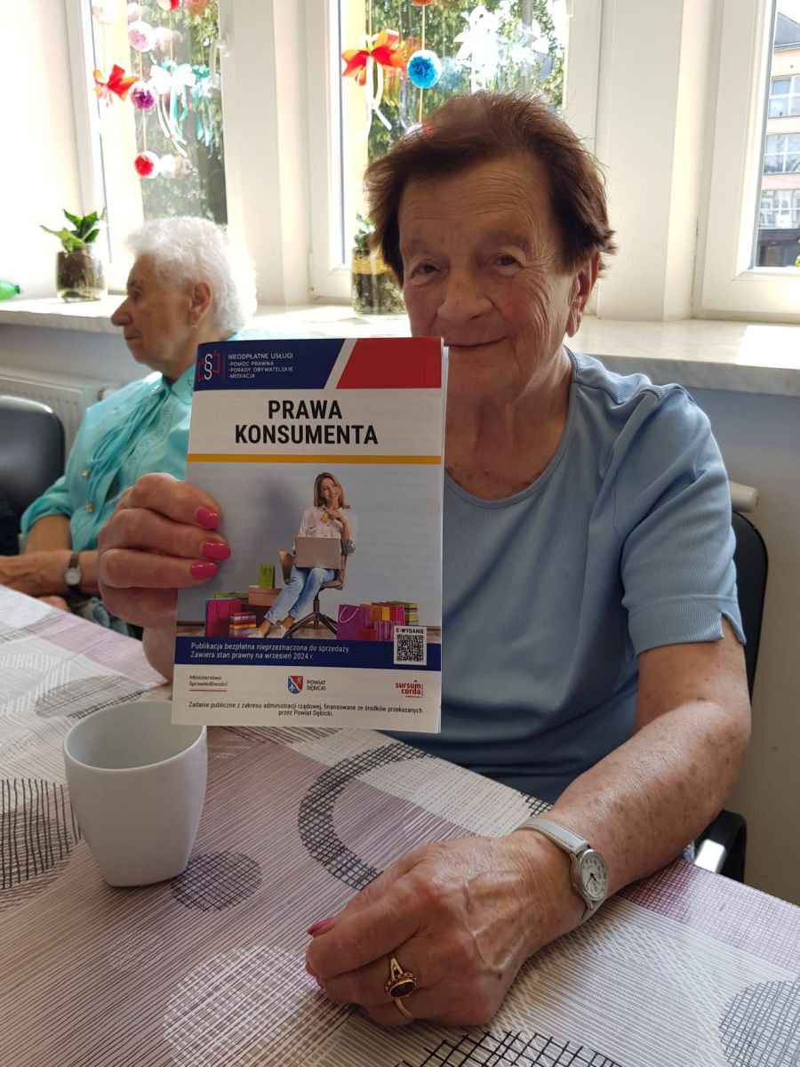 Zdjęcie: Projekt socjalny – “Zanim kupisz, zastanów się. Bezpieczne zakupy seniora” -spotkania z Powiatowym Rzecznikiem Praw Konsumenta