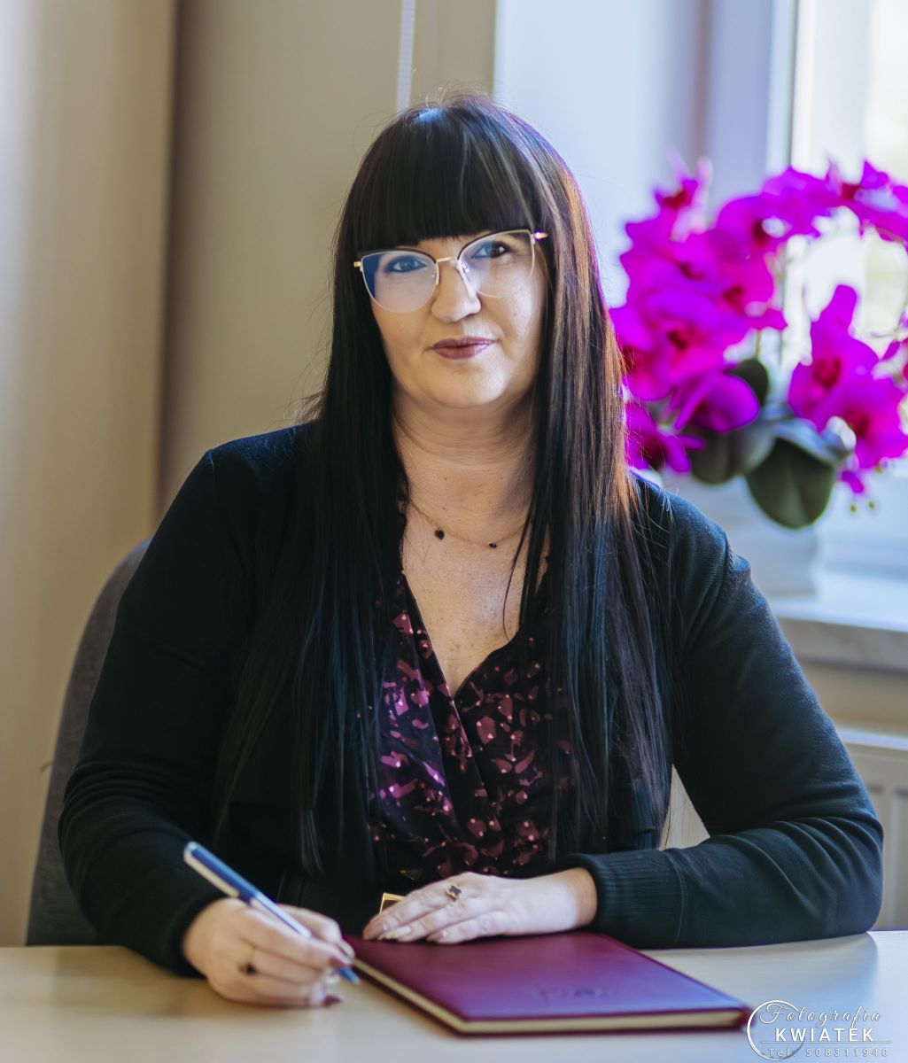 Kierownik Działu Integracji i Pomocy Środowiskowej mgr Kinga Chojecka-Krasoń