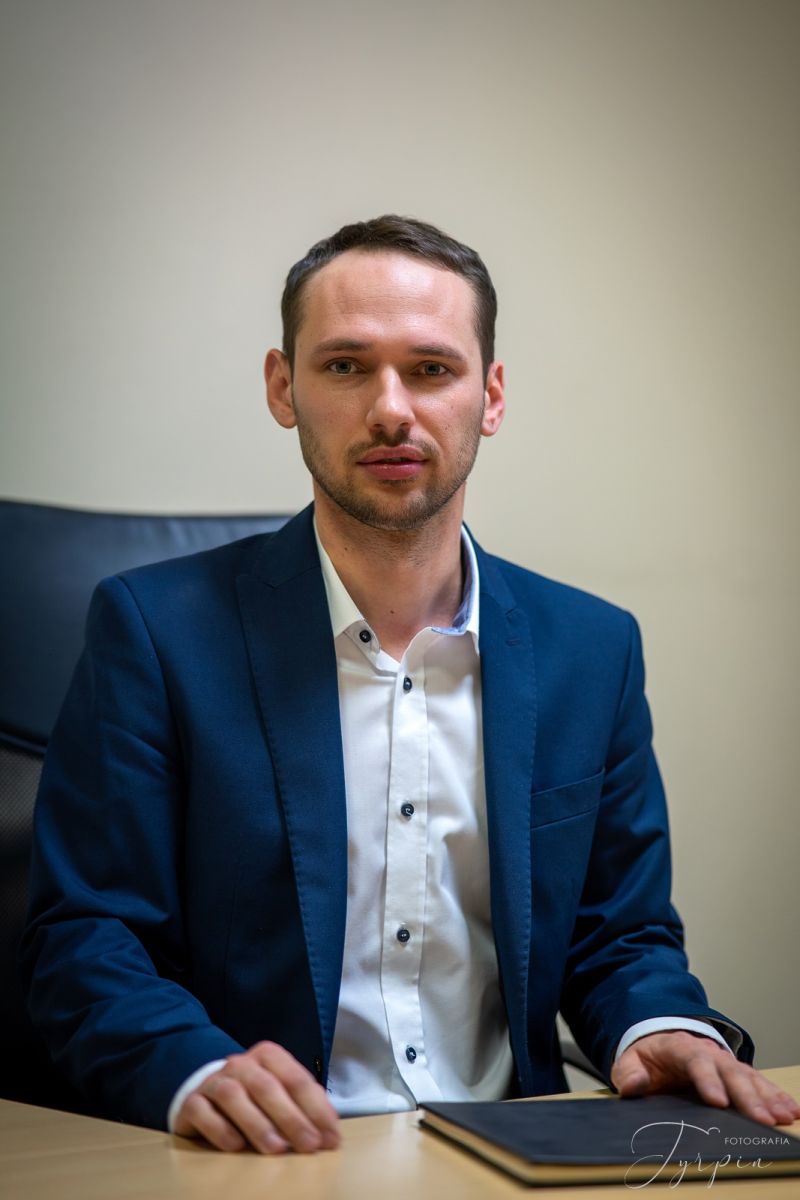 Kierownik Działu Świadczeń Rodzinnych mgr Dawid Cisło